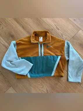 Nike Kids Cropped Colorblock Fleece Pullover in Mustard, Teal & Light Blue